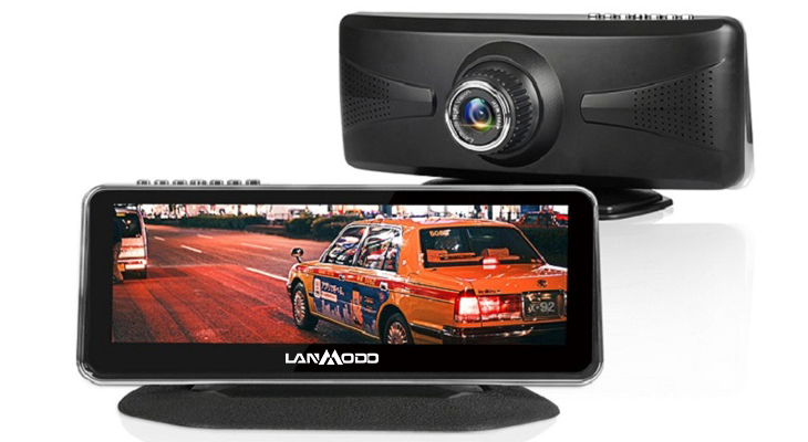 La Telecamera per Auto Lanmodo Migliora la Visione Notturna dell'Automobilista